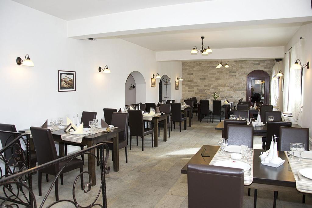 Hanul Domnesc Braşov Exterior foto